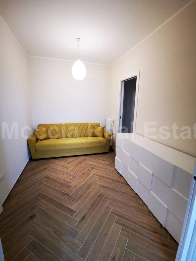Bilocale Arredato con Box auto nuova costruzione in centro - foto 5