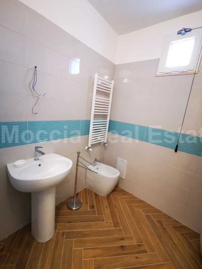 Bilocale Arredato con Box auto nuova costruzione in centro - foto 15
