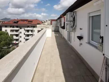 MINIMAL BILOCALE ARREDATO RIFINITO RESIDENCE VIA MILANO - foto 11