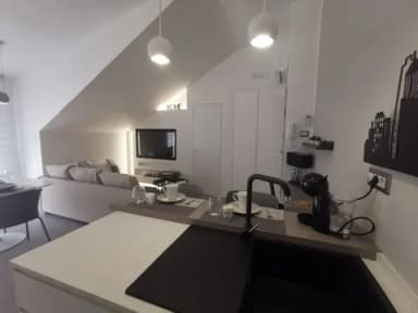 MINIMAL BILOCALE ARREDATO RIFINITO RESIDENCE VIA MILANO - foto 14