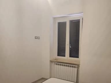 Bilocale ristrutturato e arredato zona san leucio - foto 16