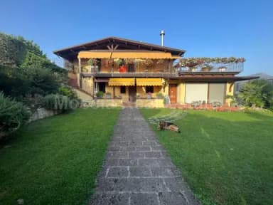 Trilocale arredato nuovo con giardino san leucio - foto 1
