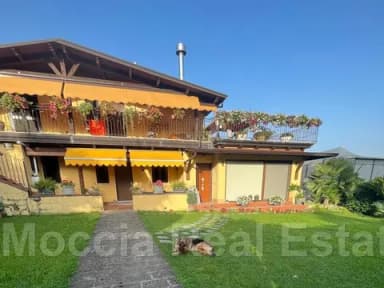 Trilocale arredato nuovo con giardino san leucio - foto 3