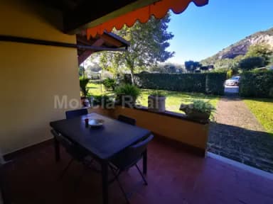 Trilocale arredato nuovo con giardino san leucio - foto 19