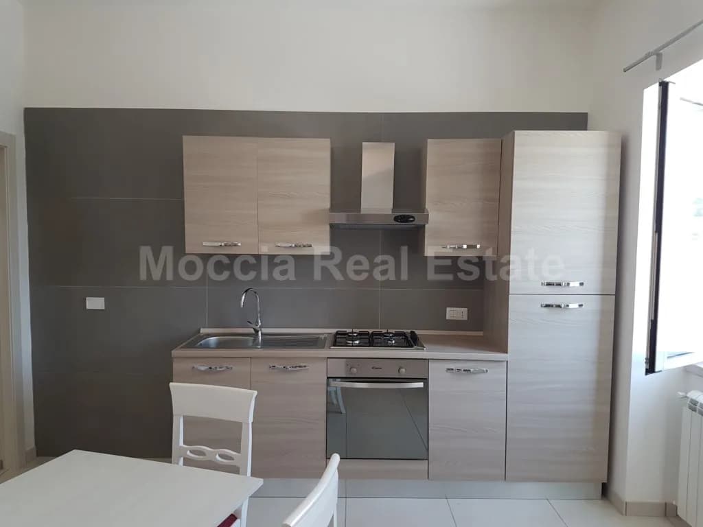 Bilocale arredato nuovo e moderno in residence con posto auto - foto 7