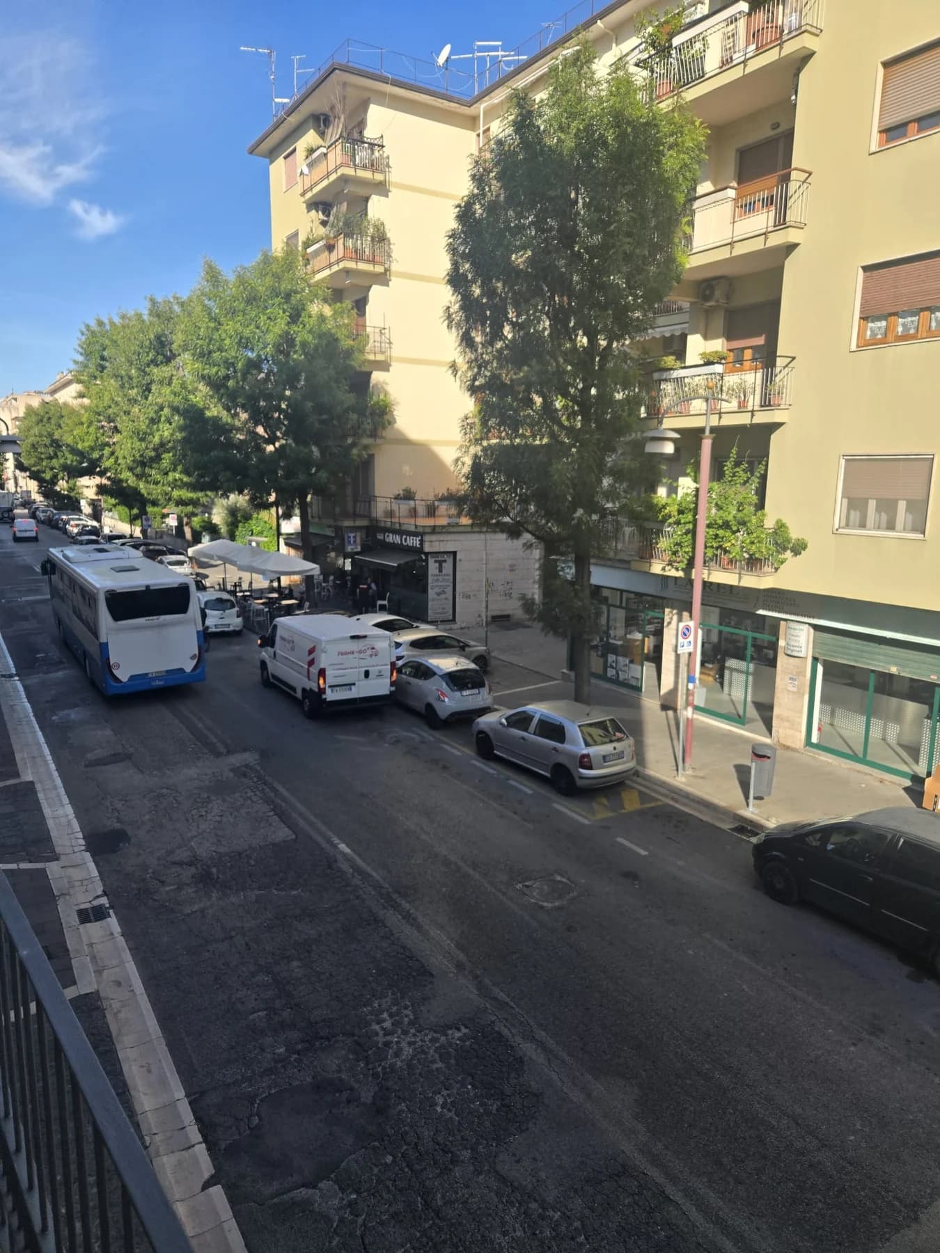 Trilocale ristrutturato ed arredato nuovo con box auto in via roma - foto 31