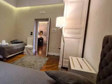 Quadrilocale rifinito prestigioso con giardino e terrazzo - foto 18