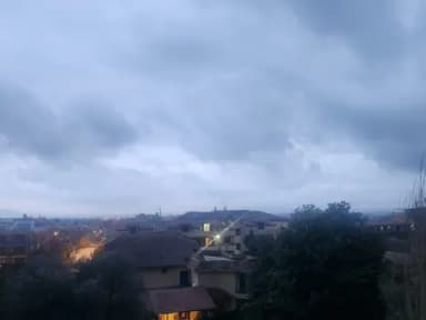 Attico arredato trilocale nuovo con terrazzo zona san leucio - foto 17
