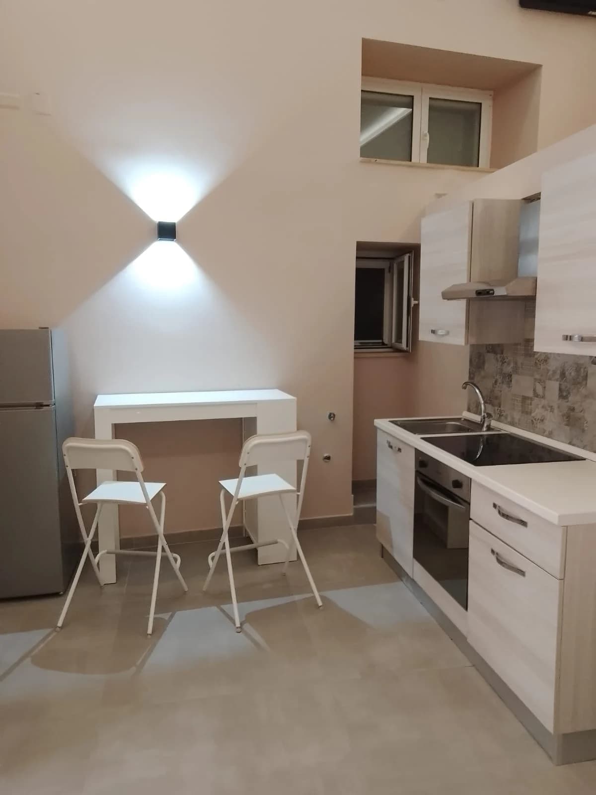Ristrutturato e moderno miniappartamento in centro (CI) - foto 53