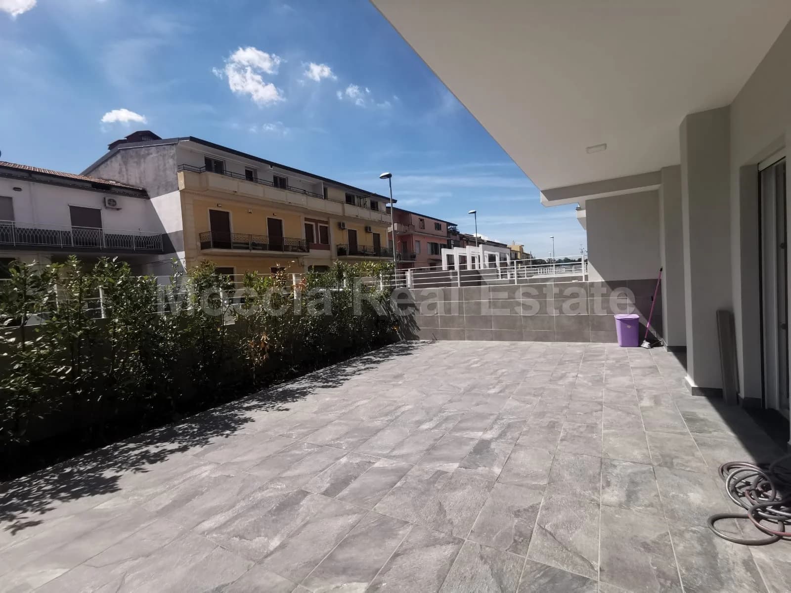 Bilocale Arredato Moderno Nuova Costruzione con Box Auto - foto 49