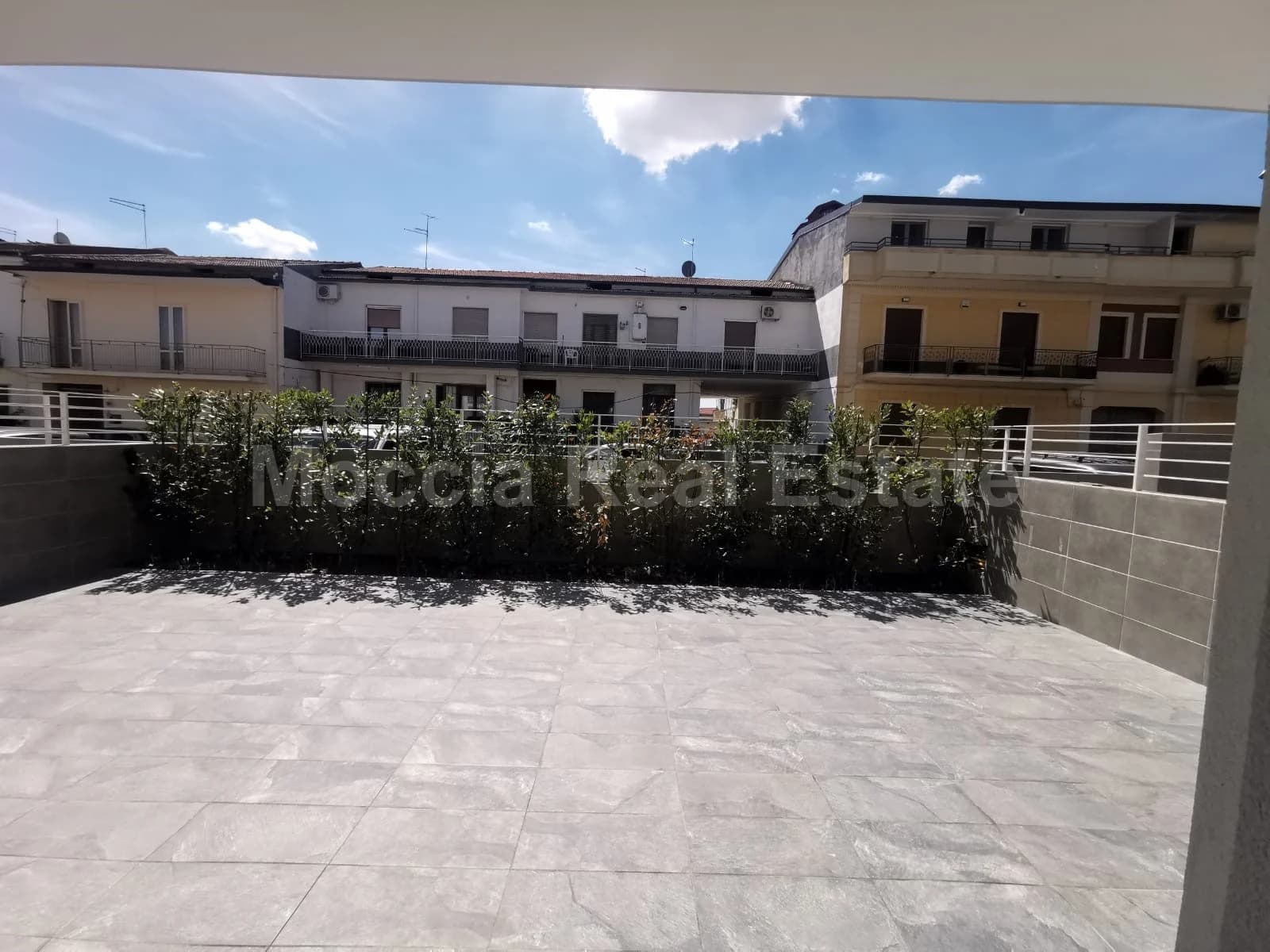 Bilocale Arredato Moderno Nuova Costruzione con Box Auto - foto 53