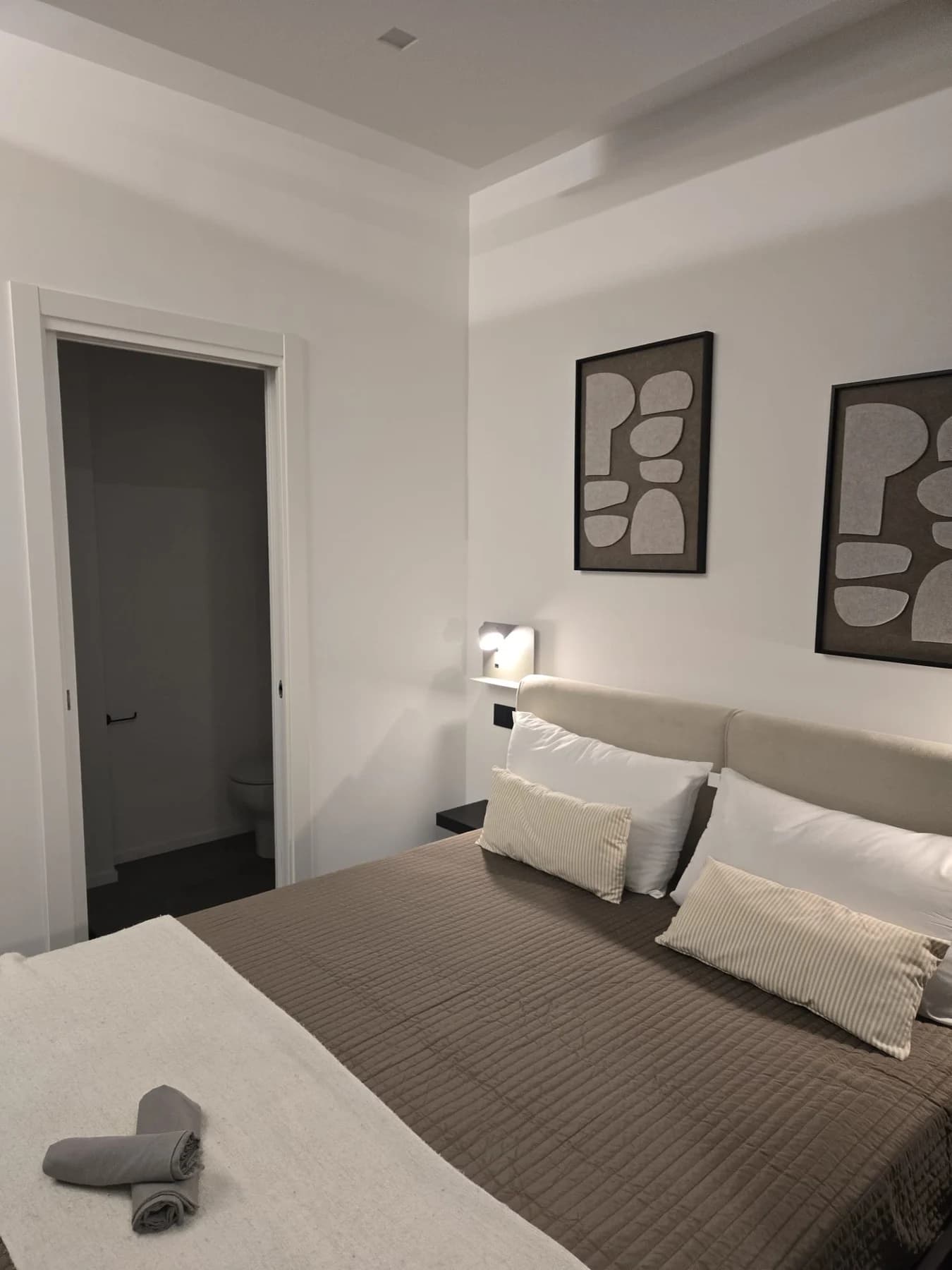 PRESTIGIOSO MODERNO BILOCALE ARREDATO CORSO TRIESTE - foto 24
