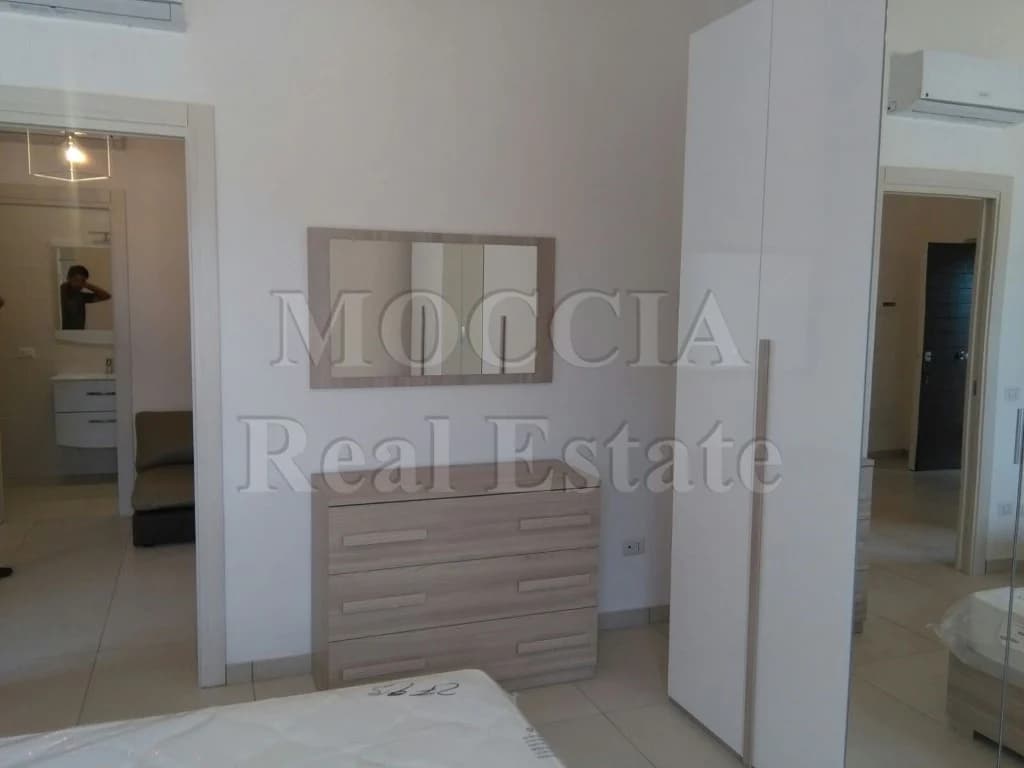 BILOCALE ARREDATO MODERNO IN RESIDENCE ZONA REGGIA - foto 29
