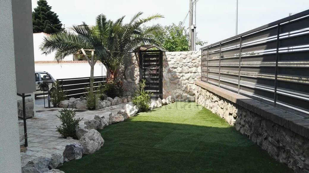 BILOCALE ARREDATO MODERNO IN RESIDENCE ZONA REGGIA - foto 26