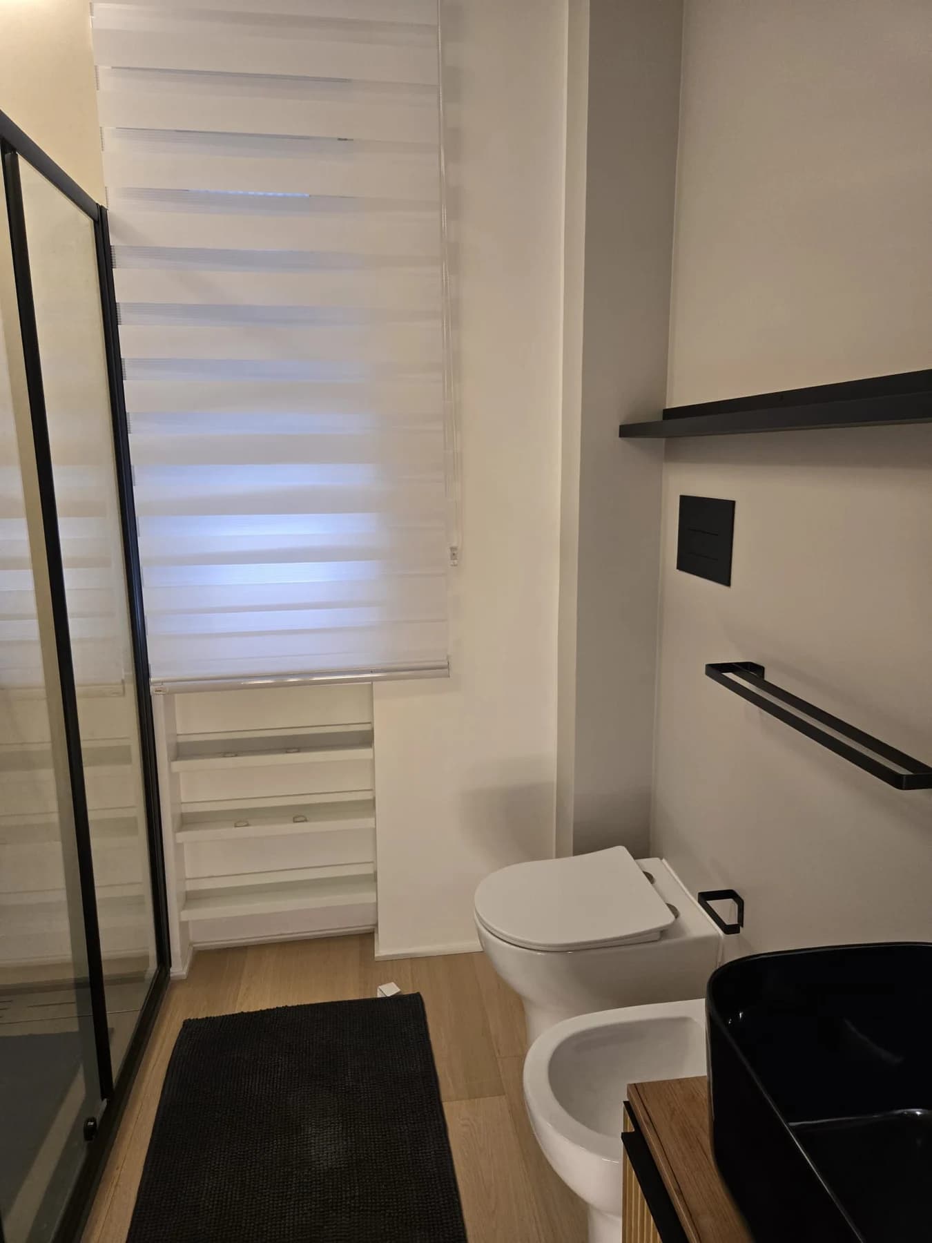 Rifinito Moderno Bilocale Arredato Centro Via Ricciardi - foto 17