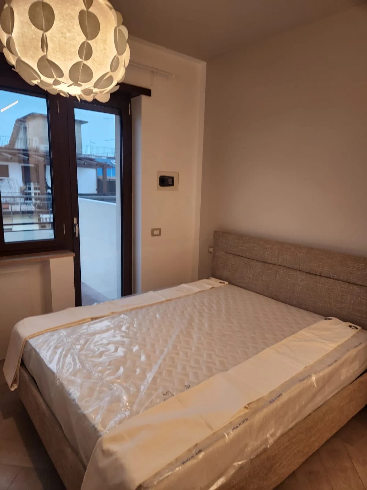 Bilocale Miniattico arredato centro citta' ristrutturato via caduti sul lavoro - foto 3