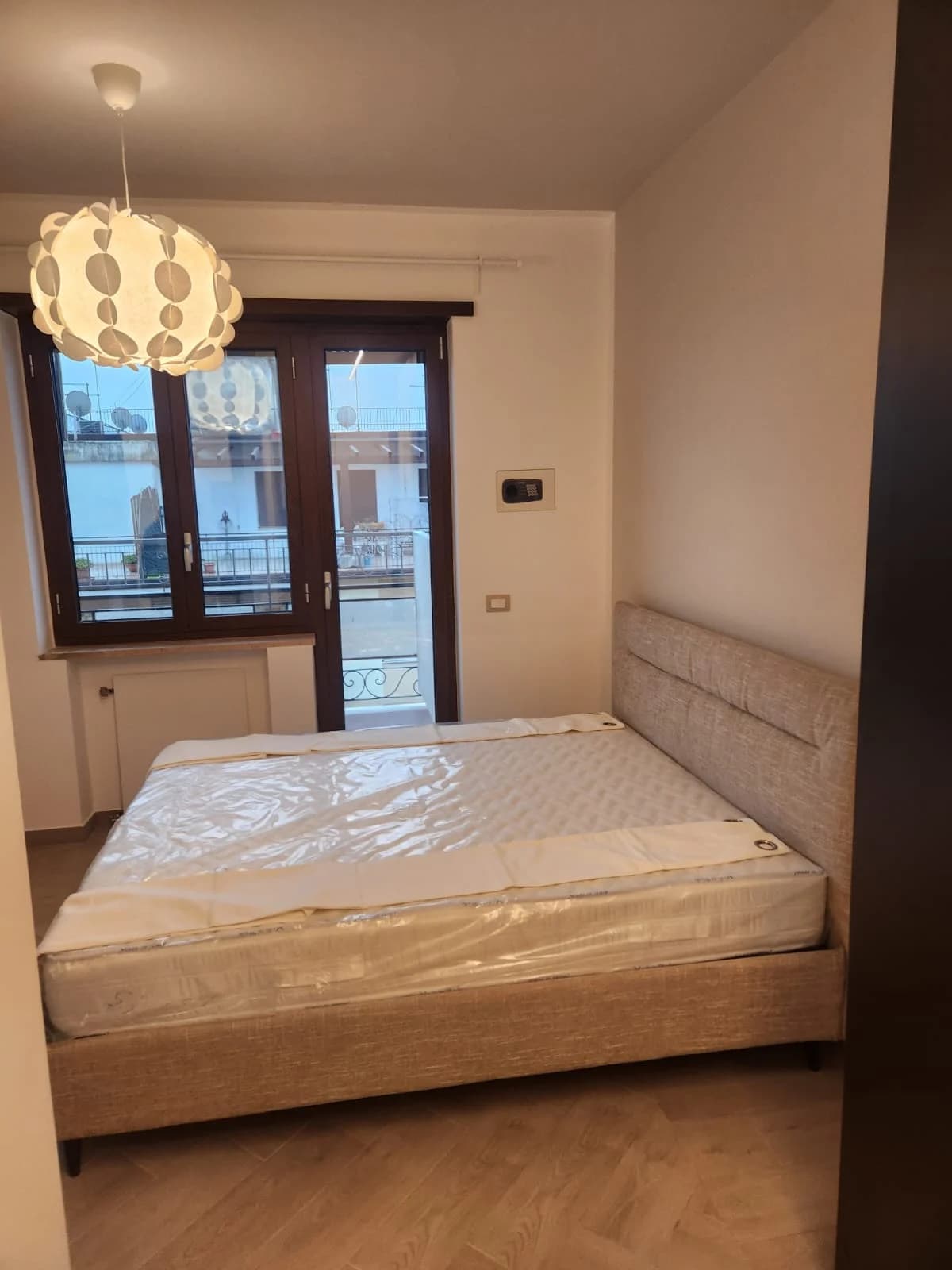 Bilocale Miniattico arredato centro citta' ristrutturato via caduti sul lavoro - foto 5