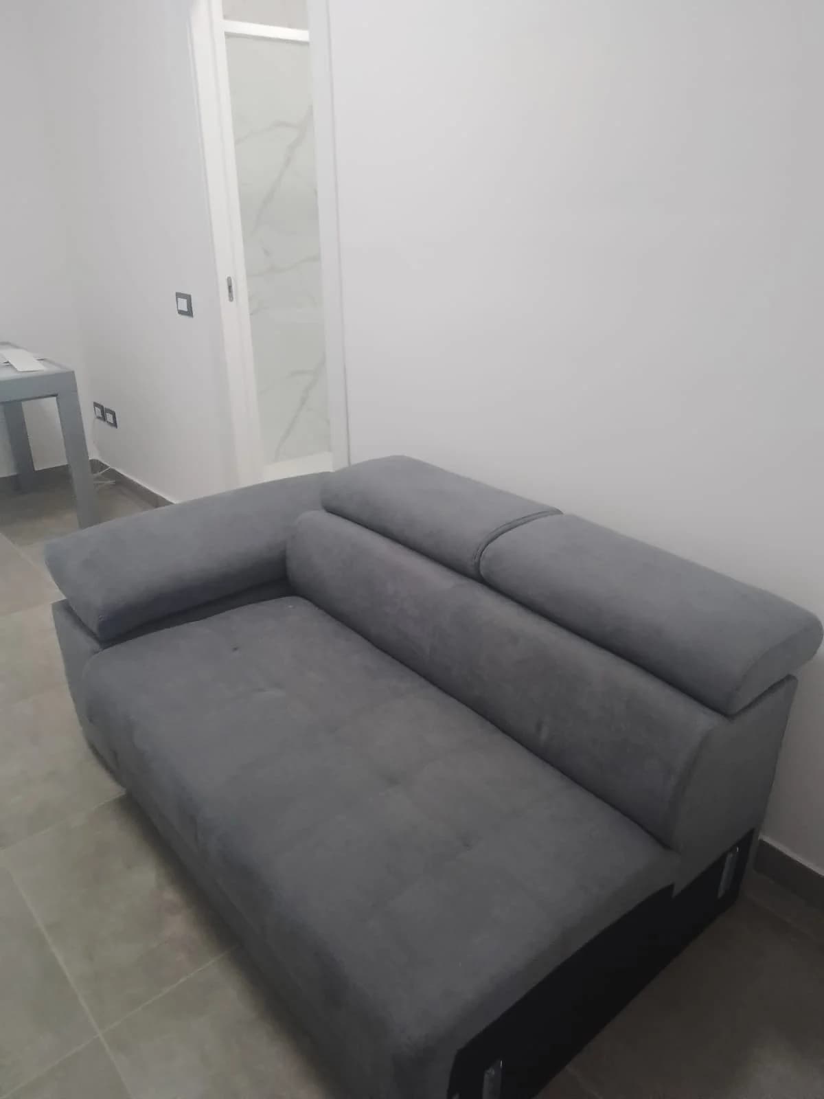 Bilocale arredato con posto auto san leucio - foto 1