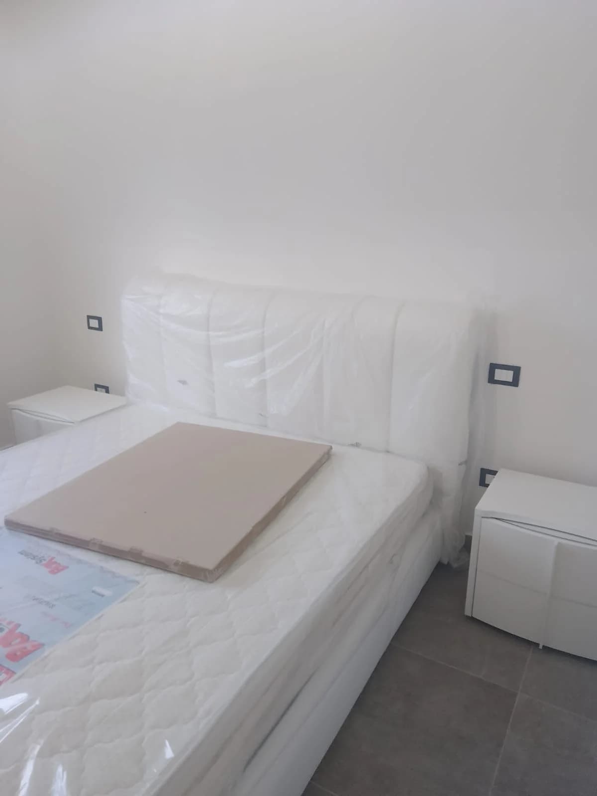 Bilocale arredato con posto auto san leucio - foto 21