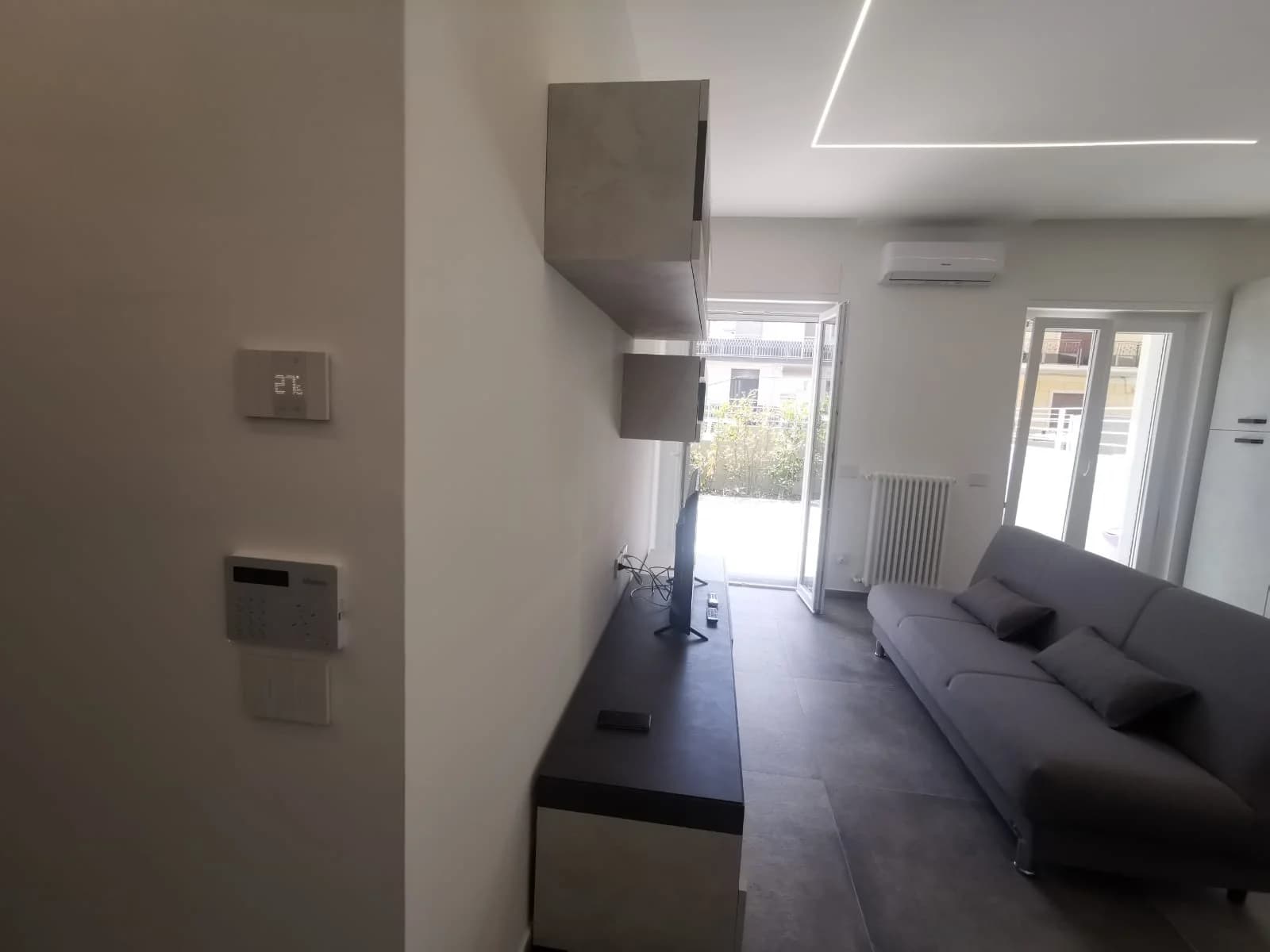 Moderno bilocale arredato nuova costruzione in zona acquaviva - foto 43