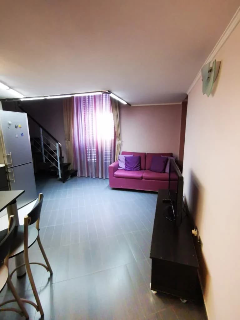 Duplex arredato con posto auto centro corso trieste in residence - foto 3
