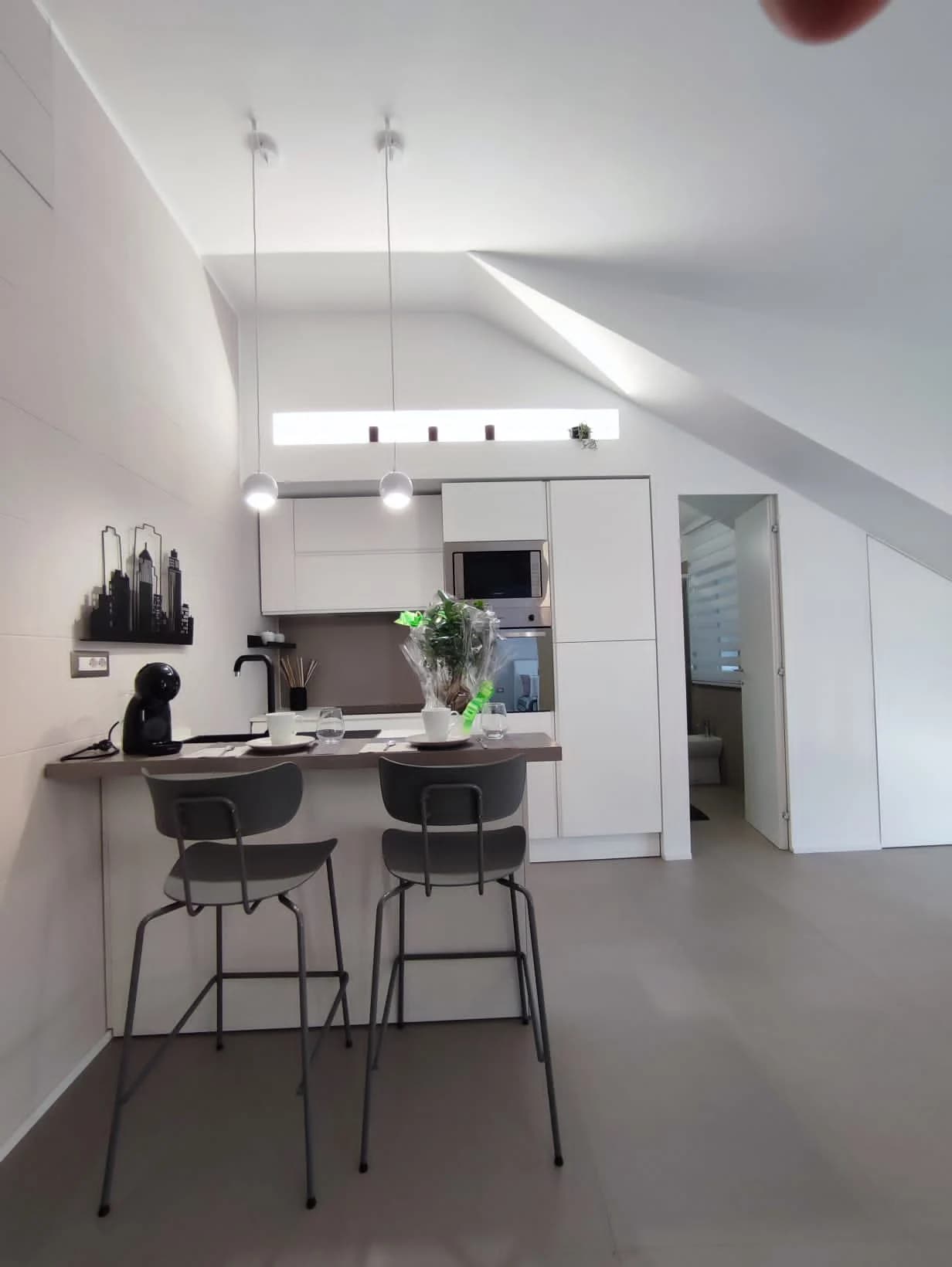 MINIMAL BILOCALE ARREDATO RIFINITO RESIDENCE VIA MILANO - foto 5