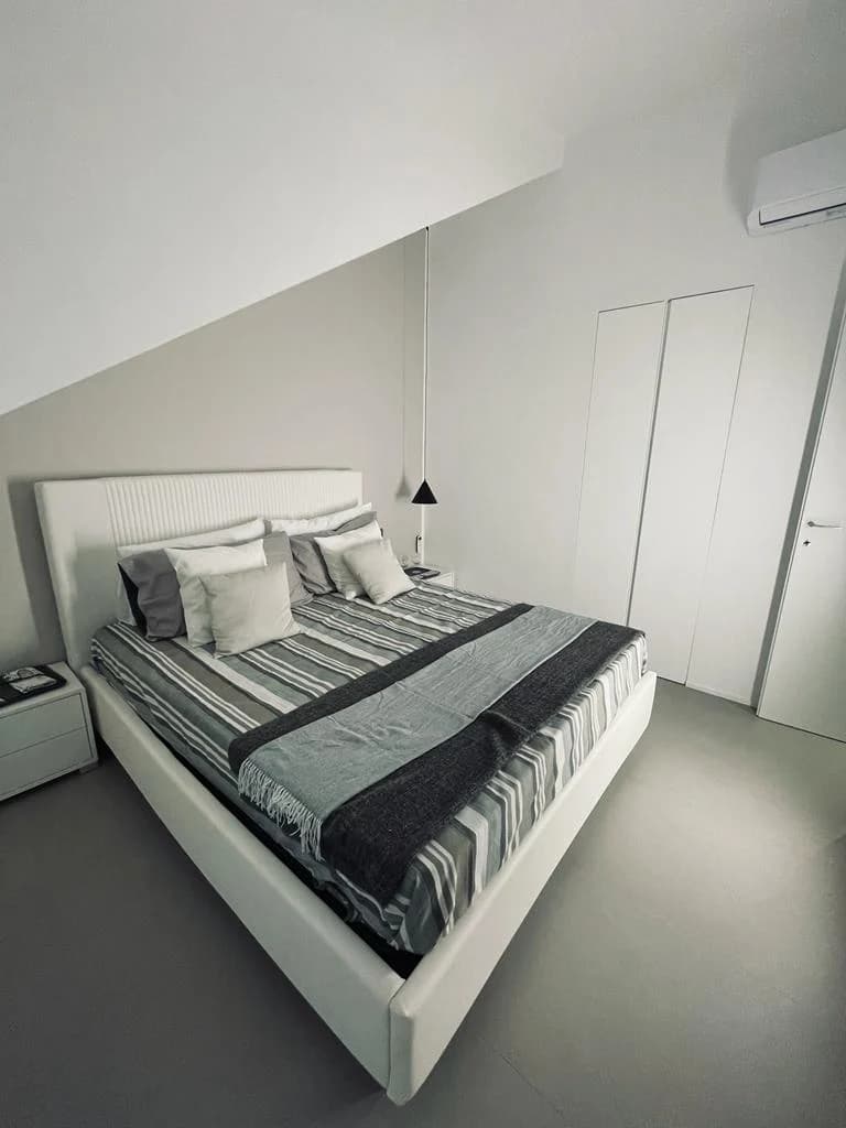 MINIMAL BILOCALE ARREDATO RIFINITO RESIDENCE VIA MILANO - foto 12