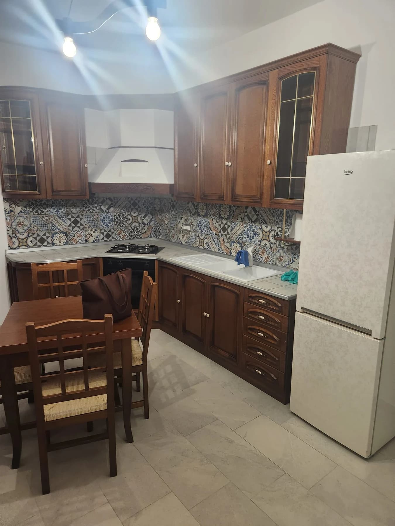 Bilocale ristrutturato e arredato zona san leucio - foto 36