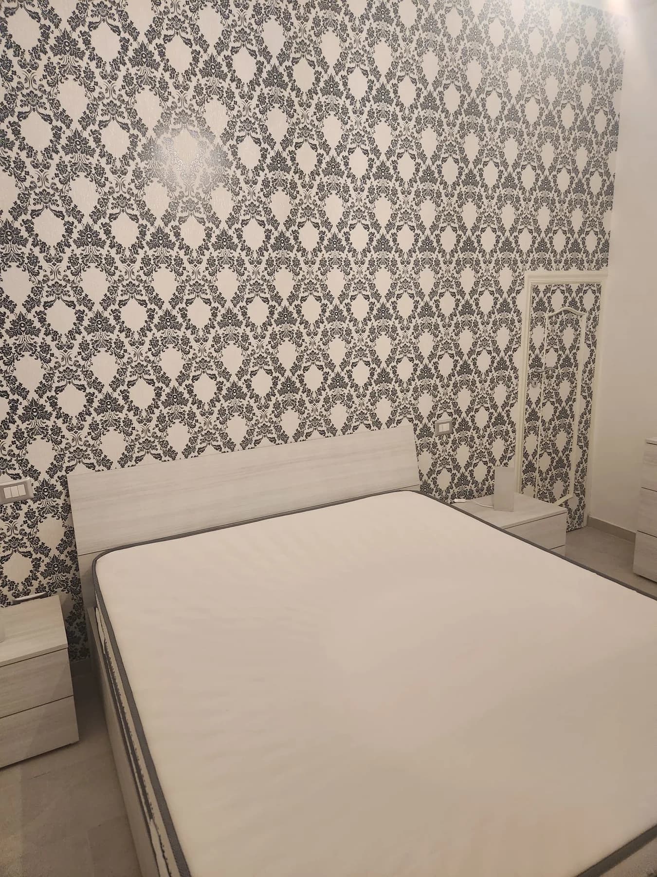 Bilocale ristrutturato e arredato zona san leucio - foto 32