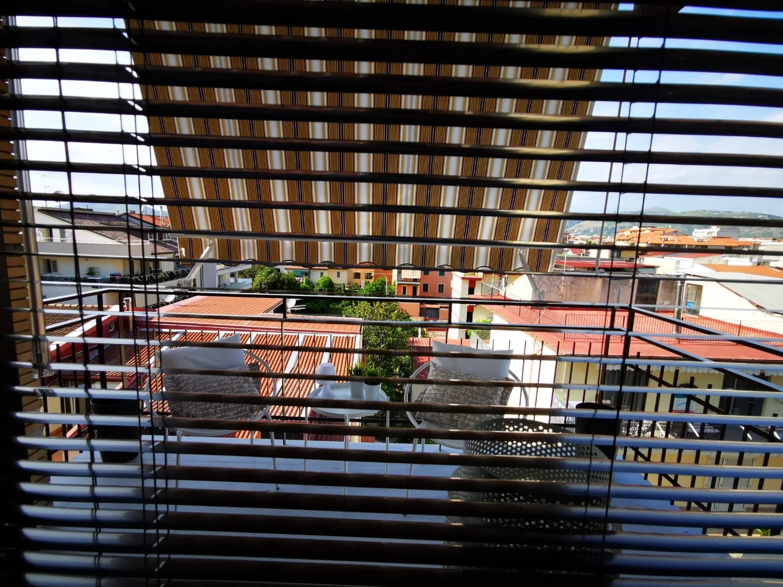 Prestigioso bilocale arredato nuovo rifinito zona sud - foto 18